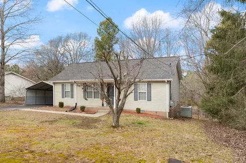 112 Travis Dr, Dickson, TN 37055 photo 2