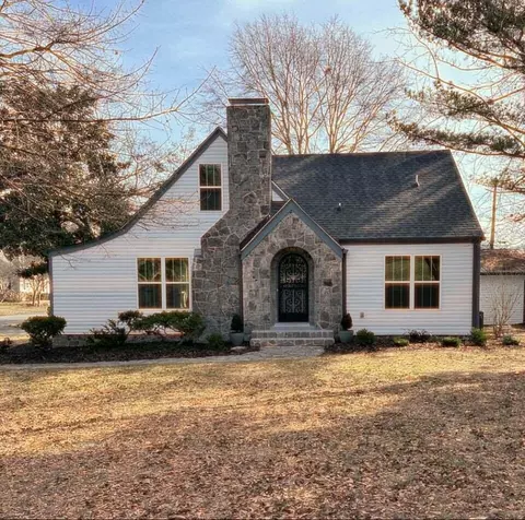 100 Thornton Ave, Chattanooga, TN 37411