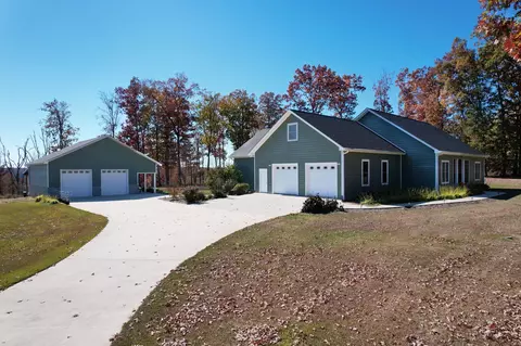 4925 Sequatchie Mountain Rd, Sequatchie, TN 37374