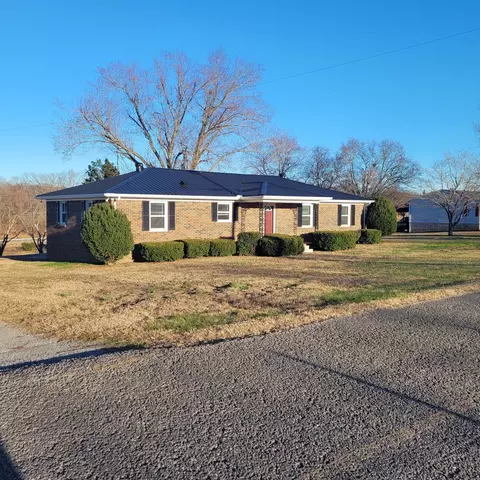2072 Old Snow Hill Rd, Dowelltown, TN 37059