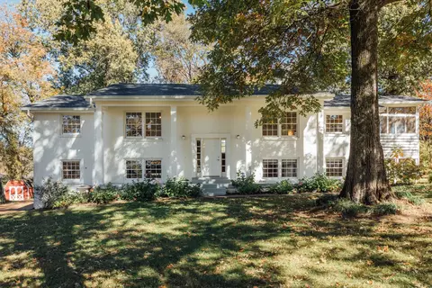 1021 Berwick Trl, Madison, TN 37115