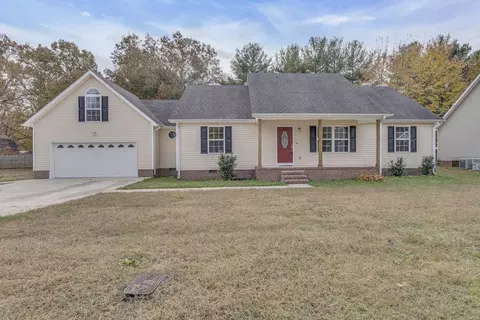 464 Indian Springs Cir, Manchester, TN 37355