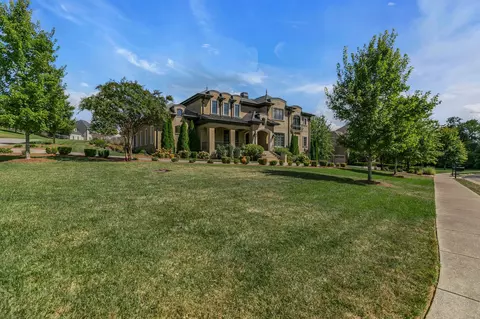 1108 Rolling Creek Dr, Brentwood, TN 37027