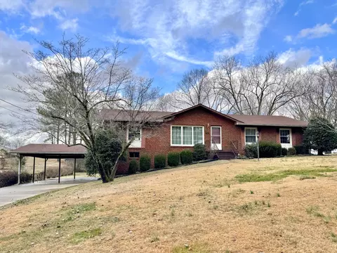 412 Virginia Dr, Lawrenceburg, TN 38464