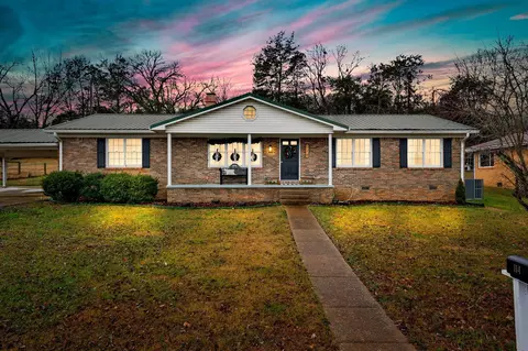114 Morton Dr, Fayetteville, TN 37334