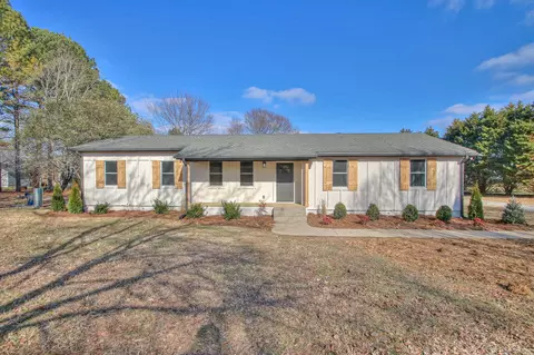 953 Rutledge Ln, Lebanon, TN 37087
