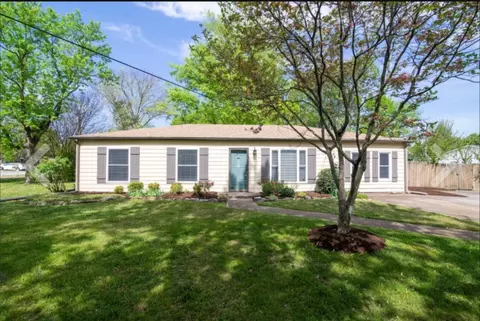 261 Binkley Dr, Nashville, TN 37211