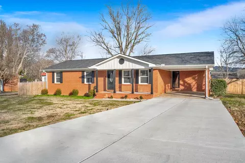 117 Lee Ave, Woodbury, TN 37190