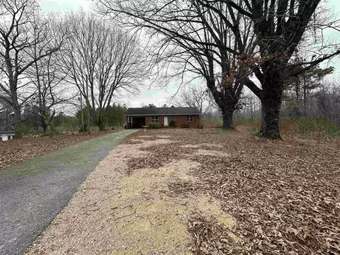 25160 Highway 104 S, Lexington, TN 38351