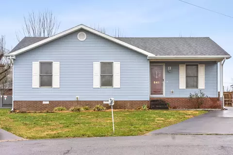 541 Fox Chase Ct, Hopkinsville, KY 42240