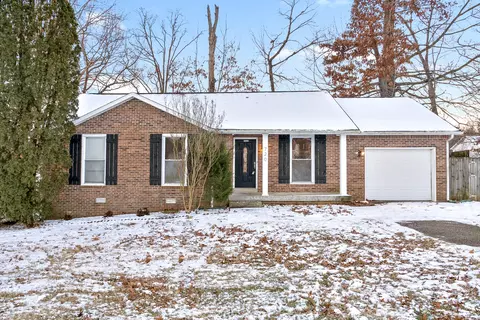 720 R S Bradley Blvd, Clarksville, TN 37042