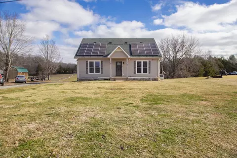 2681 Holt Ln, Clarksville, TN 37043