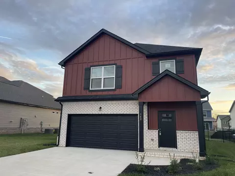 540 Castle Pinckney Ln, Clarksville, TN 37042