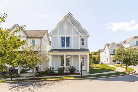 775 Cottage Park Dr, Nashville, TN 37207