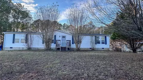142 Etna Dr, Chatsworth, GA 30705