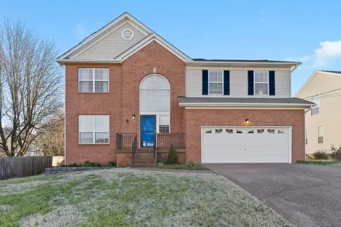 135 W Hbr, Hendersonville, TN 37075