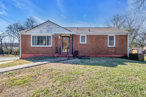 208 Bonnaridge Dr, Hermitage, TN 37076
