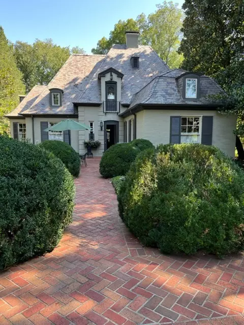 212 Jackson Blvd, Nashville, TN 37205