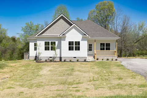 1207 Highway 82, Shelbyville, TN 37160