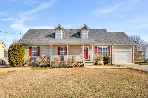 2910 Kedzie Dr, Murfreesboro, TN 37130