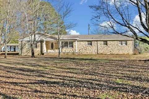 107 N Vanntown School Rd, Flintville, TN 37335
