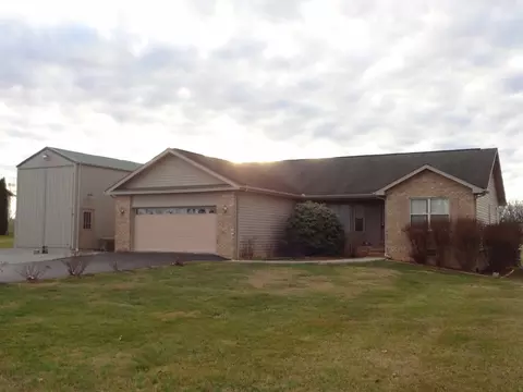 1893 Clear Creek Rd, Crossville, TN 38571