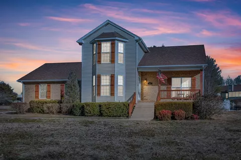 2031 Linnwood Way, Greenbrier, TN 37073