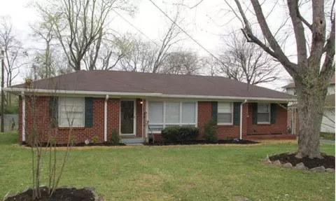 1024 Meadowview Dr, Gallatin, TN 37066