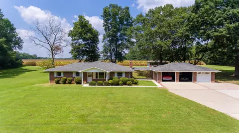 80 Hilldale Church Rd, Fayetteville, TN 37334