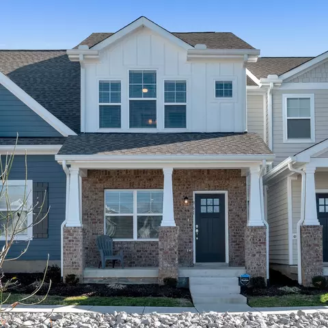 961 Ashland Place Dr, Nashville, TN 37218