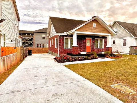 1072 Zophi St # A, Nashville, TN 37216