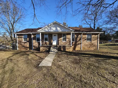 230 Akin St, La Vergne, TN 37086
