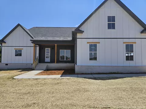 368 Honeybee Dr, Unionville, TN 37180