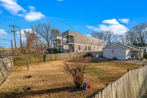 530 Snyder Ave, Nashville, TN 37209