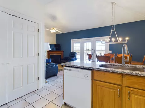 1024 Paradise Dr #4 E, Murray, KY 42071 photo 17