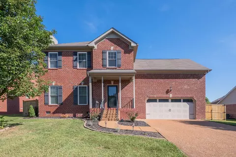 1036 Oakhall Dr, Mount Juliet, TN 37122