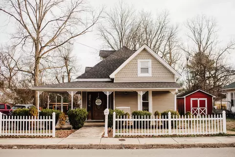 305 4th Ave NW, Winchester, TN 37398