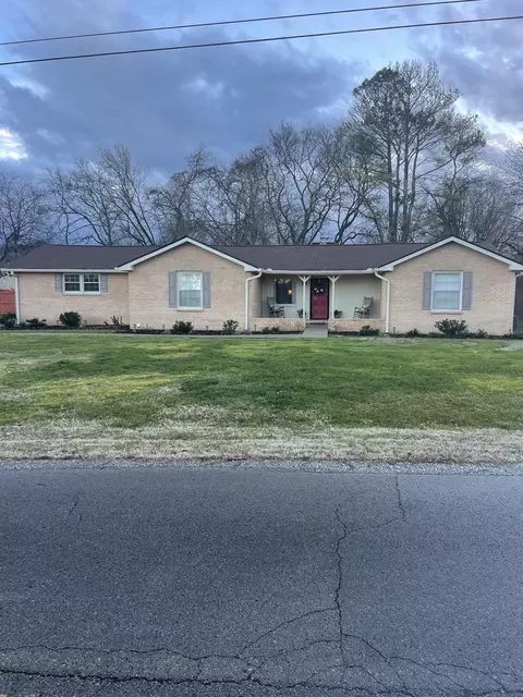 227 NW Clearview Dr, Mount Juliet, TN 37122
