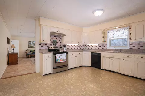 309 Hazel Dr, Centerville, TN 37033 photo 4