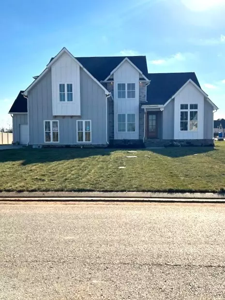3713 Carriage Dr, Murfreesboro, TN 37128