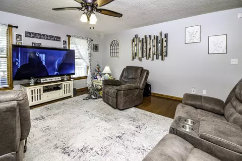 2285 Crescentview Rd, Pulaski, TN 38478 photo 3