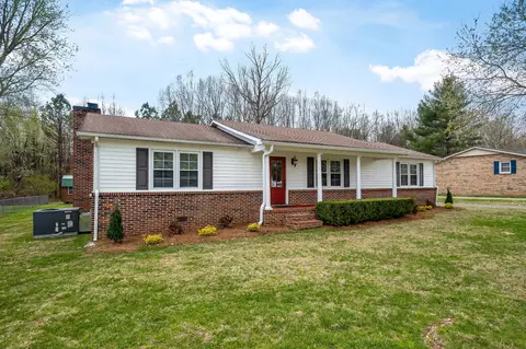 Exterior - 270 Mountain View Dr, Morrison, TN 37357 photo 3 of 8