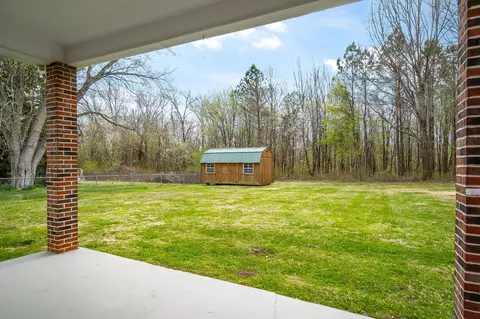 Exterior - 270 Mountain View Dr, Morrison, TN 37357 photo 6 of 8