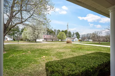 Exterior - 270 Mountain View Dr, Morrison, TN 37357 photo 8 of 8