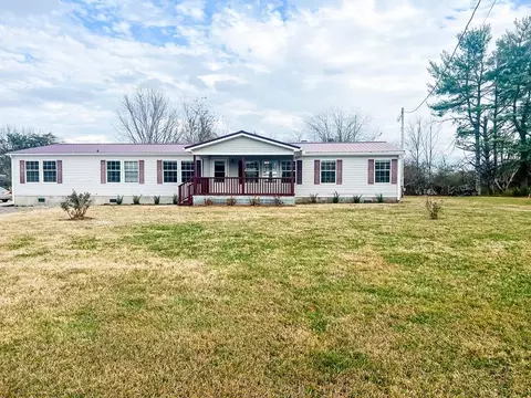 725 Hulon Ferrell Rd, Baxter, TN 38544 photo 1