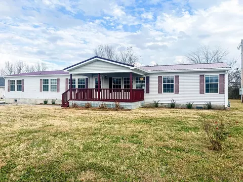 725 Hulon Ferrell Rd, Baxter, TN 38544 photo 2