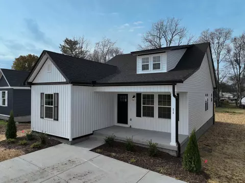 210 S Westland Ave, Gallatin, TN 37066