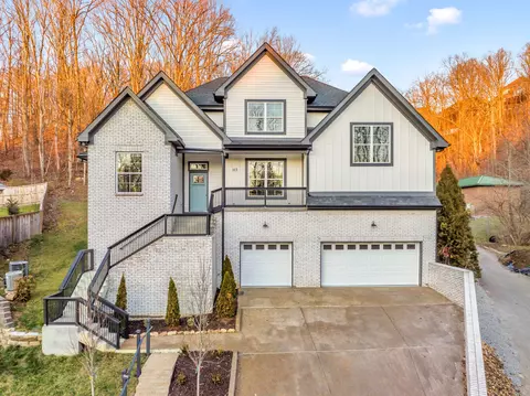 113 Zuric Ct, Nashville, TN 37221