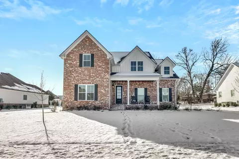 542 Dallas Ct, Murfreesboro, TN 37130