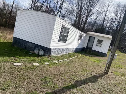 688 Leesburg Rd, Mcminnville, TN 37110